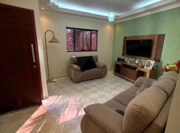 Casa de 2 quartos, Vicente Pires · Casa à Venda em Vicente Pires – Excelente Localização!