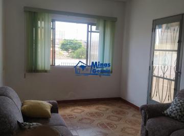 Foto 01 · Casa com Edícula e Terreno Amplo de 250m² à Venda no Jardim Satélite!