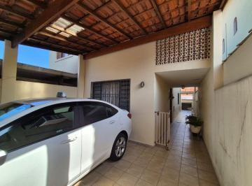 Casa de 3 quartos, São Paulo · Sobrado a venda com 3 quartos e muito potencial - Butantã