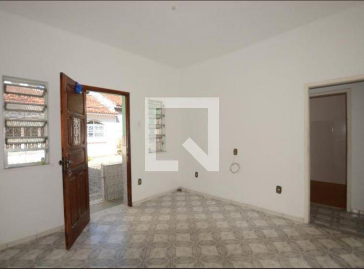 Foto do imóvel - Alugar casa em condomínio em Vaz Lobo, 2 quartos, varanda