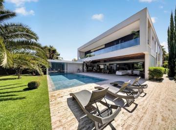 Natã Santos - SHIS QI 07 CJ 16 CS 09-48 · EXCLUSIVA CASA DE ALTO PADRÃO COM 4 SUÍTES – LAGO SUL (SHIS QI 7)