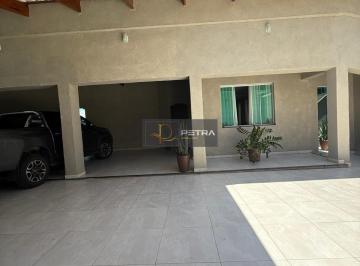 Casa · 360m² · 4 Quartos · Casa à venda - em Espírito Santo
