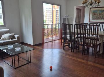 Apartamento · 172m² · 3 Quartos · 2 Vagas · Amplo apartamento no Campo Belo com 172 m2.