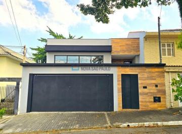 Casa · 350m² · 3 Quartos · 7 Vagas · Casa Térrea com 3 quartos, 7 vagas, quintal com churrasqueira no PLananlto Paulista.