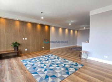 Casa · 350m² · 3 Quartos · 7 Vagas · Casa Térrea com 3 quartos, 7 vagas, quintal com churrasqueira no PLananlto Paulista.