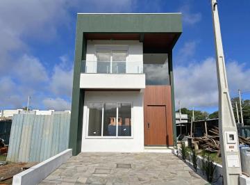 Casa · 115m² · 3 Quartos · 2 Vagas · Casas condominio fechado Vila Nova -3 dormitórios sendo uma suite, pátio 60m2.2