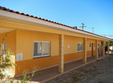 Casa · 78m² · 2 Quartos · 1 Vaga · Casa em condomínio com 2 dormitórios, escada e 1 vaga de garagem.