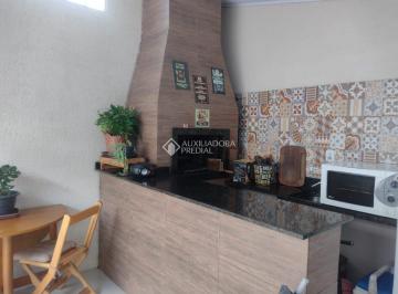 Casa · 136m² · 3 Quartos · 2 Vagas · Casa em condomínio com 3 quartos e 2 vagas no Bairro Olaria em Canoas