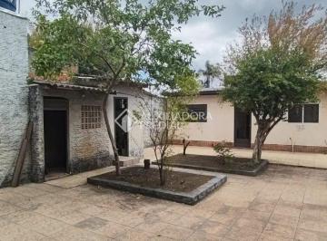 PATIO FUNDOS ARVORES FRUTIFERAS · Casa 2 Quartos a venda no bairro Rio Branco com 45m²