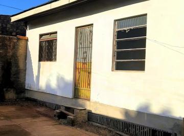 Casa · 168m² · 1 Quarto · 2 Vagas · Casa em Santo Antônio