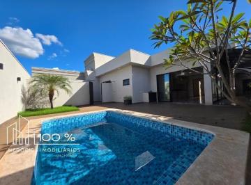 Foto 01 · Casa de Luxo em Condomínio Vilage La Montagne: 3 Suítes, 2 Salas, 2 Vagas de Garagem e 220m² em São