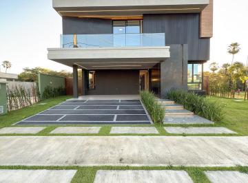 Casa de 2 quartos, Mogi das Cruzes · Casa Alto Padrão à Venda, Dentro do Condomínio Aruã EcoPark