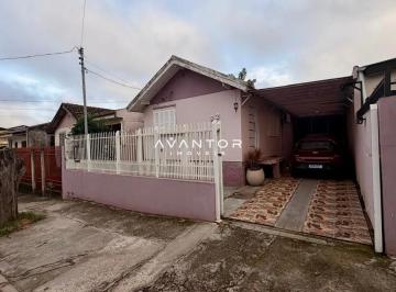 Casa · 143m² · 3 Quartos · 2 Vagas · Casa ampla com 3 dormitórios, suíte e espaço gourmet no bairro JK