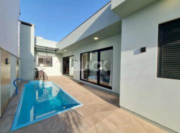Casa · 110m² · 3 Quartos · 1 Vaga · Casa com piscina no Morada das Palmeiras em Torres RS
