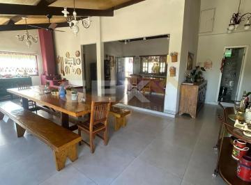 Rural · 16ha · 5 Quartos · 10 Vagas · Chácara à Venda com 16 he. na Comunidade dos Lopes em Divinópolis MG.