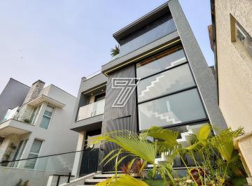 Casa · 327m² · 3 Quartos · 4 Vagas · Casa em condomínio fechado no Santa Quitéria