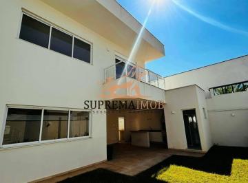 Casa · 300m² · 3 Quartos · 4 Vagas · Casa à venda com 3 quartos sendo 3 suítes -Condomínio Chácara Ondina