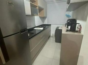 Apartamento · 44m² · 2 Quartos · 1 Vaga · Apartamento de 2 dormitórios, piscina e 1 vaga de garagem em Canoas.