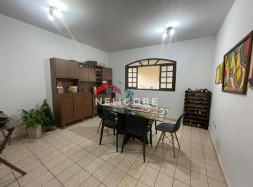 Casa · 216m² · 3 Quartos · 5 Vagas · Casa em  Rua Joaquim Pereira - Jardim Rafael - Caçapava/SP