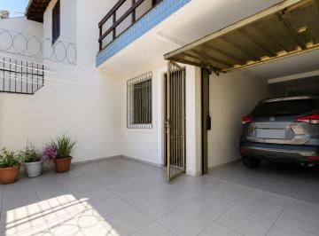 Casa · 107m² · 3 Quartos · 2 Vagas · 
                                Sobrado à venda no bairro Cidade Nova 
                            