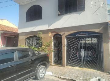 Casa · 240m² · 3 Quartos · 4 Vagas · Sobrado a venda no Bairro da mooca com 3 quartos