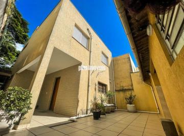 Casa · 200m² · 3 Quartos · 3 Vagas · Otimo sobrado no coracão do Alto da Boa Vista