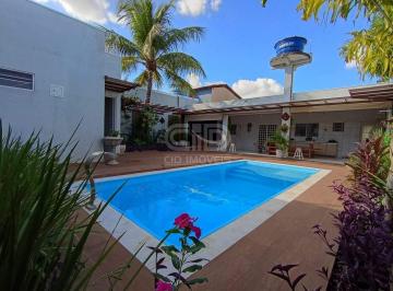 Casa · 360m² · 3 Quartos · 3 Vagas · Casa à venda no Jardim Gramado – Cuiabá | 3 quartos (1 suíte) | Piscina | Espaço gourmet | 3 vagas