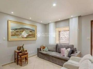 Casa · 110m² · 3 Quartos · 2 Vagas · Sobrado à venda com 3 quartos sendo 1 suíte Bairro Santa Maria em São Caetano do Sul