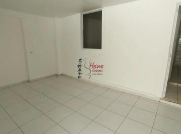 Casa · 60m² · 1 Quarto · Casa para locação no valor de R$ 1.100,00 + IPTU de R$ 188,24.