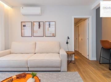 Apartamento · 72m² · 2 Quartos · Apartamento à venda em Porto Alegre – pronto para morar, totalmente reformado.