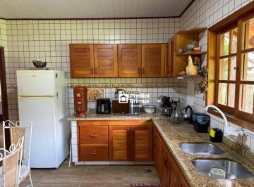 bfaba14cdc3652ba0fa1b6b3253dbe354daf62de · Chácara com 3 dormitórios à venda, 2500 m² por R$ 990.000,00 - São Pedro da Serra - Nova Friburgo/RJ