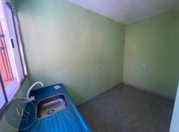 Casa · 1 Quarto · Casa para aluguel - em Taboão