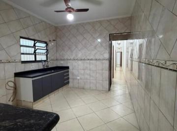 Casa · 70m² · 3 Quartos · 2 Vagas · Espaçosa Casa 3 Quartos à Venda no Ocian - Praia Grande, SP