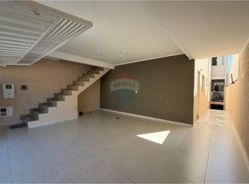 Casa · 184m² · 5 Quartos · 2 Vagas · Imóvel com 2 Casas Independentes – Ideal para Renda ou Duas Famílias | Bragança Paulista - SP