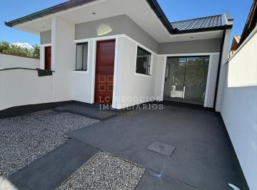 Casa · 48m² · 2 Quartos · Casa à venda no bairro Forquilhas - São José/SC