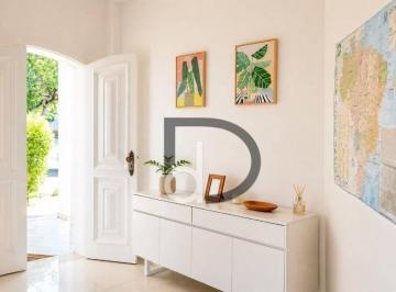da95a4141a1f5dc41b41c73856b24a1a4ba63fbe · Casa com 5 quartos  à venda, 327 m² por R$ 1.590.000 - Parque Residencial Maison Blanche - Valinhos/