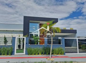 Casa · 150m² · 3 Quartos · 2 Vagas · Casa alto padrão no Loteamento Green Village, São Sebastiao, Palhoça/SC