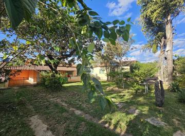 Rural · 1250m² · 2 Quartos · 2 Vagas · Linda Chácara á venda 1.250m² com 2 Quartos, sendo 1 Suíte e Área Gourmet em Esmeraldas!