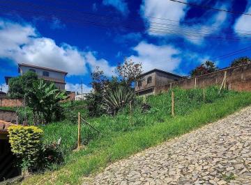 Terreno · 288m² · Lote no bairro Santa Terezinha
