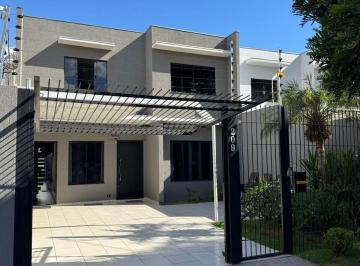 Casa · 255m² · 3 Quartos · 2 Vagas · Casa assobradada no Jardim Iguaçu, Maringá/PR