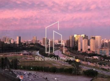 Apartamento · 247m² · 4 Quartos · 4 Vagas · Apartamento a venda no Panamby de 241m com 4 suites e 4 vagas