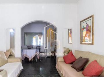 Casa · 210m² · 5 Quartos · 3 Vagas · Casa à venda com 210m², 5 quartos e 3 vagas Casa à venda com 210m², 5 quartos e 3 vagas