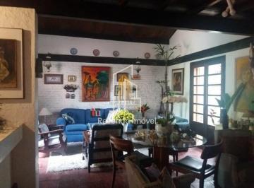Casa · 220m² · 3 Quartos · 2 Vagas · Santo Amaro - Casa Assobradada com 220m² 3 dormitórios, 1 suíte, 4 banheiros e 2 vagas de garagem.