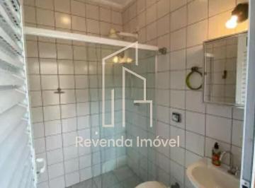 Casa · 220m² · 3 Quartos · 3 Vagas · Brooklin - Casa de 220m² com 3 dormitórios, suíte, sala ampla e 3 vagas.