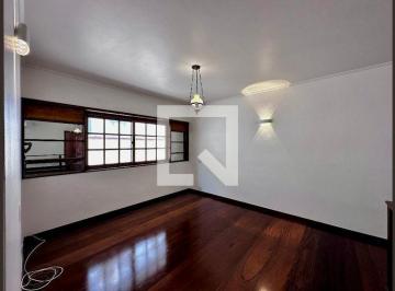 Casa en Venda de 3 quartos Chácara Santo Antônio · Casa à Venda - Chácara Santo Antonio, 3 Quartos, 246 m2