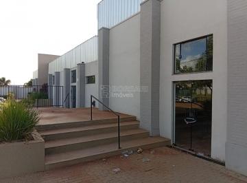 Comercial · 262m² · 5 Vagas · Comercial Barracão em Araraquara