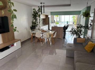 cbe91674620b6ba9d00247442478b05abdced4e2 · CASA NOVA PONTE ALTA GAMA LOTE 400M² 4 QUARTOS PISCINA QUINTAL ARBORIZADO