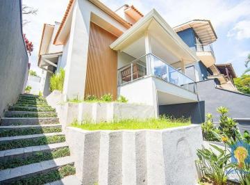 358cece0a81062ccee4f2d5a3208ee8280a8ce6d · Casa, com três suítes, na Granja Viana!