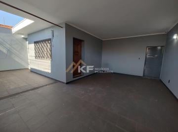 Casa · 172m² · 3 Quartos · 3 Vagas · Casa à venda com 3 Quartos Suíte e amplo quintal no Bairro Presidente Dutra - Ribeirão Preto / SP