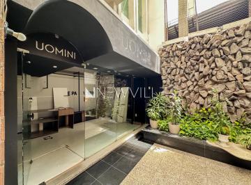 Comercial · 50m² · Loja comercial para locação na Galeria Via Della Fontana, na Av. Conselheiro Aguiar – 50m², com meza